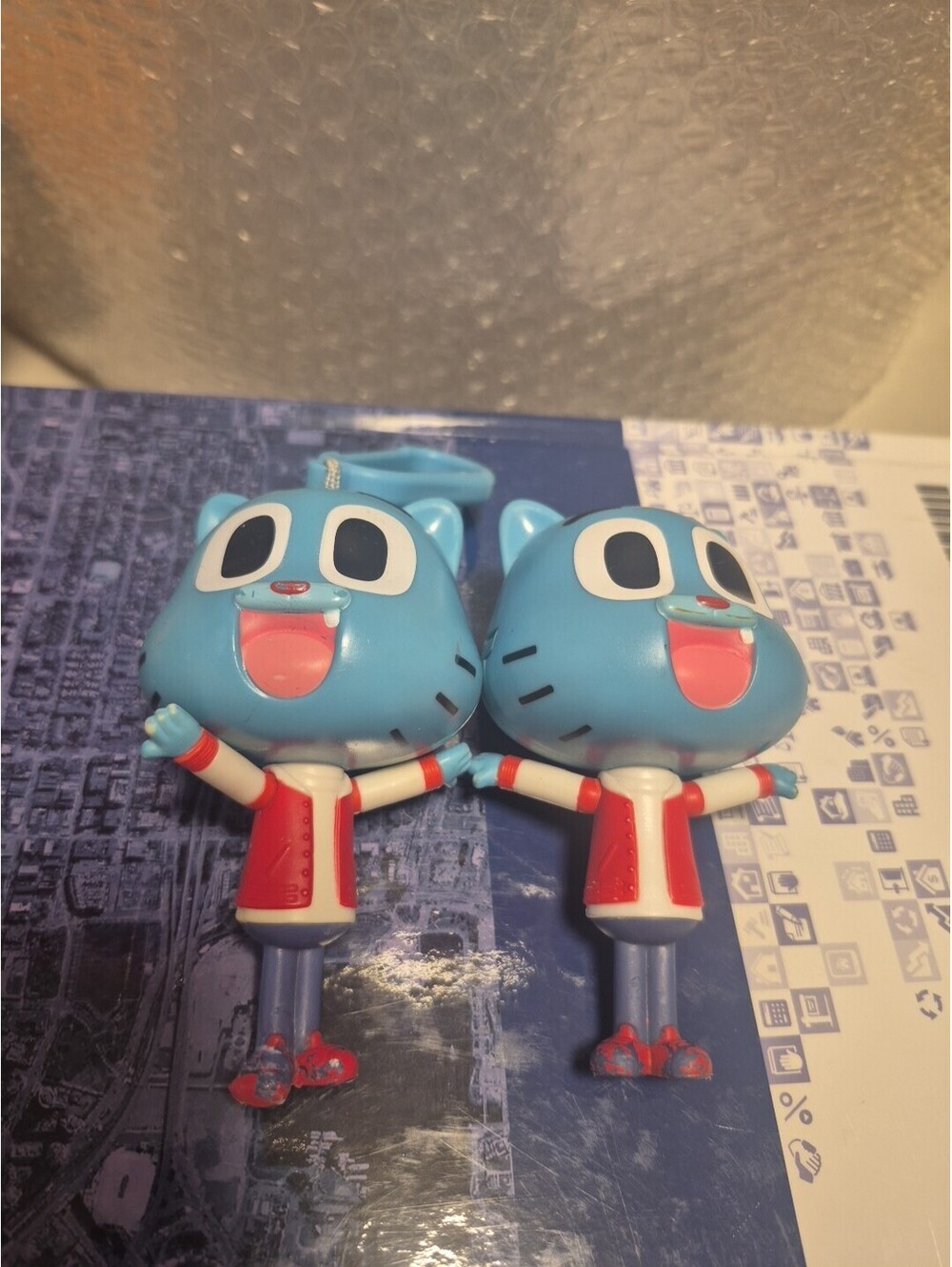 LOT (X2) Cartoon Network Blue Gumball Cat McDonald's Toy 2018  Bag Clip